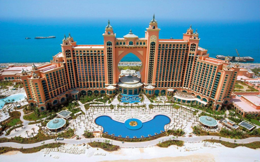 Top 6 Best Hotels near Jumeirah Beach