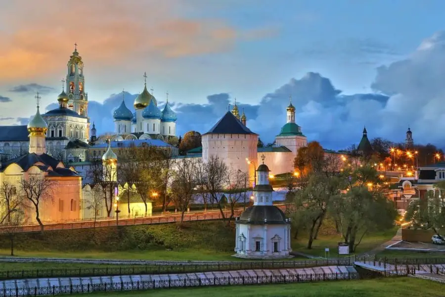 top 10 places in Russia