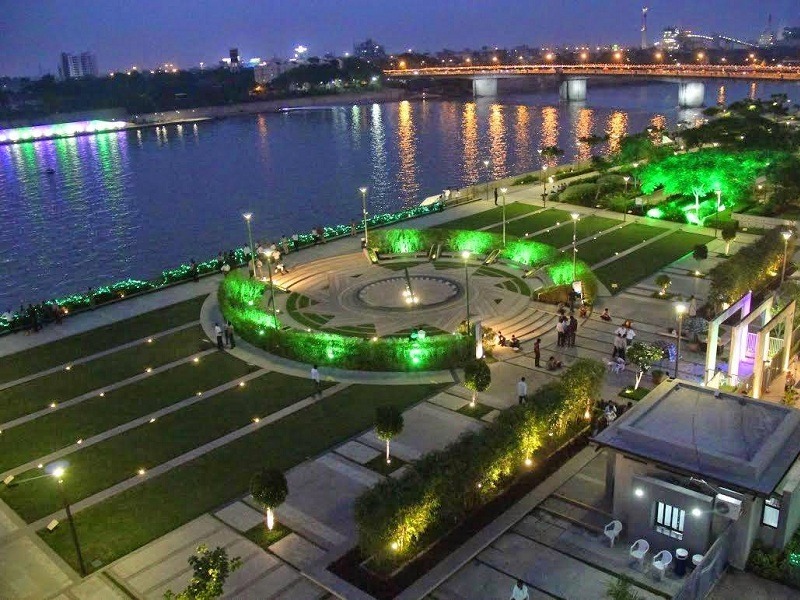 Best 5-Star Hotels in Ahmedabad