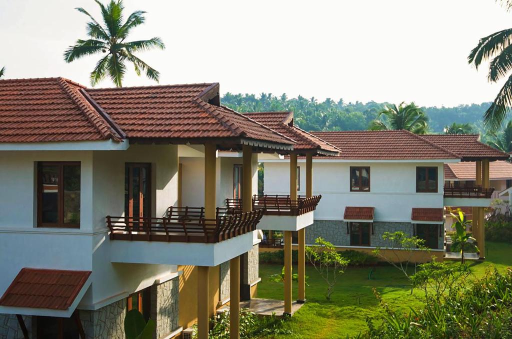 top 5 hotels in kerala