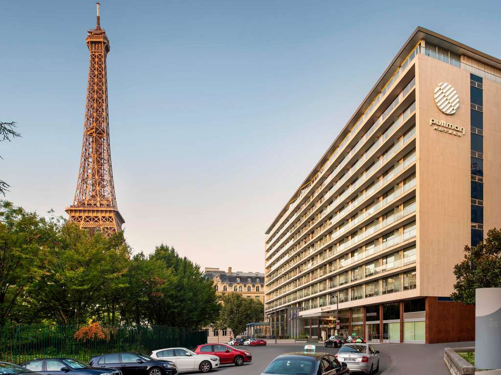 Hotels Near the Eiffel Tower